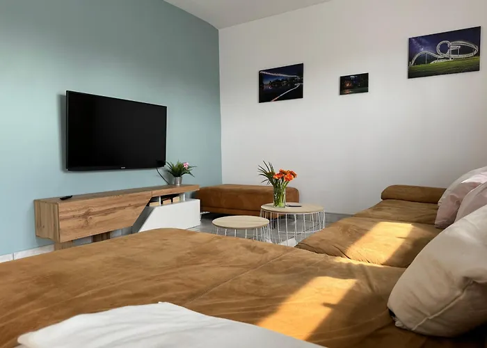 Ruhrpott Residenz - 3 - 70qm Mit Balkon * أوبيرهاوزين